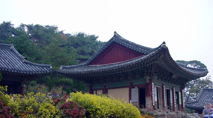 제178호 강화 전등사 대웅전