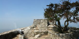 참성단 주변과 충렬사