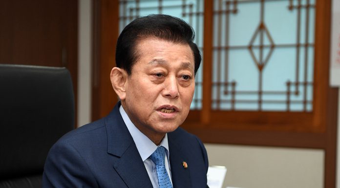 유천호 군수, 모든 책임은 내가진다 적극적 행정 주문