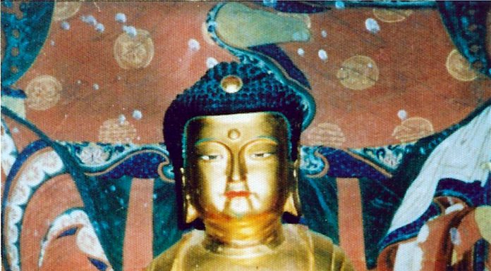 제994호 강화 백련사 철조 아미타여래좌상