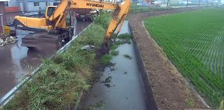 장마대비 섬 지역 배수로 긴급준설