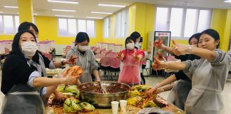 덕신고등학생 이웃사랑 김장나눔 실천