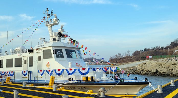 행정선 강화507호 ‘첫 출항’