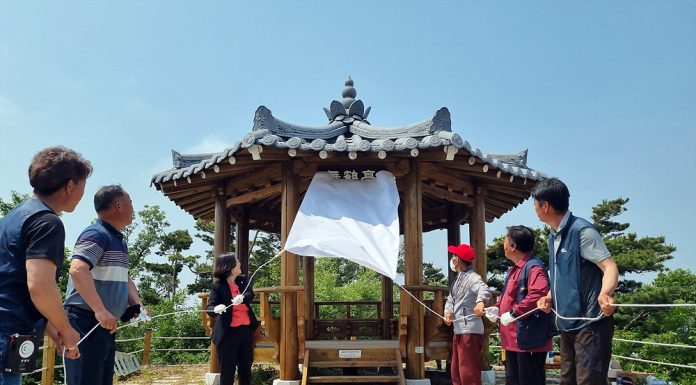 교동면 선월산 등산로 정비 및 무학정 현판